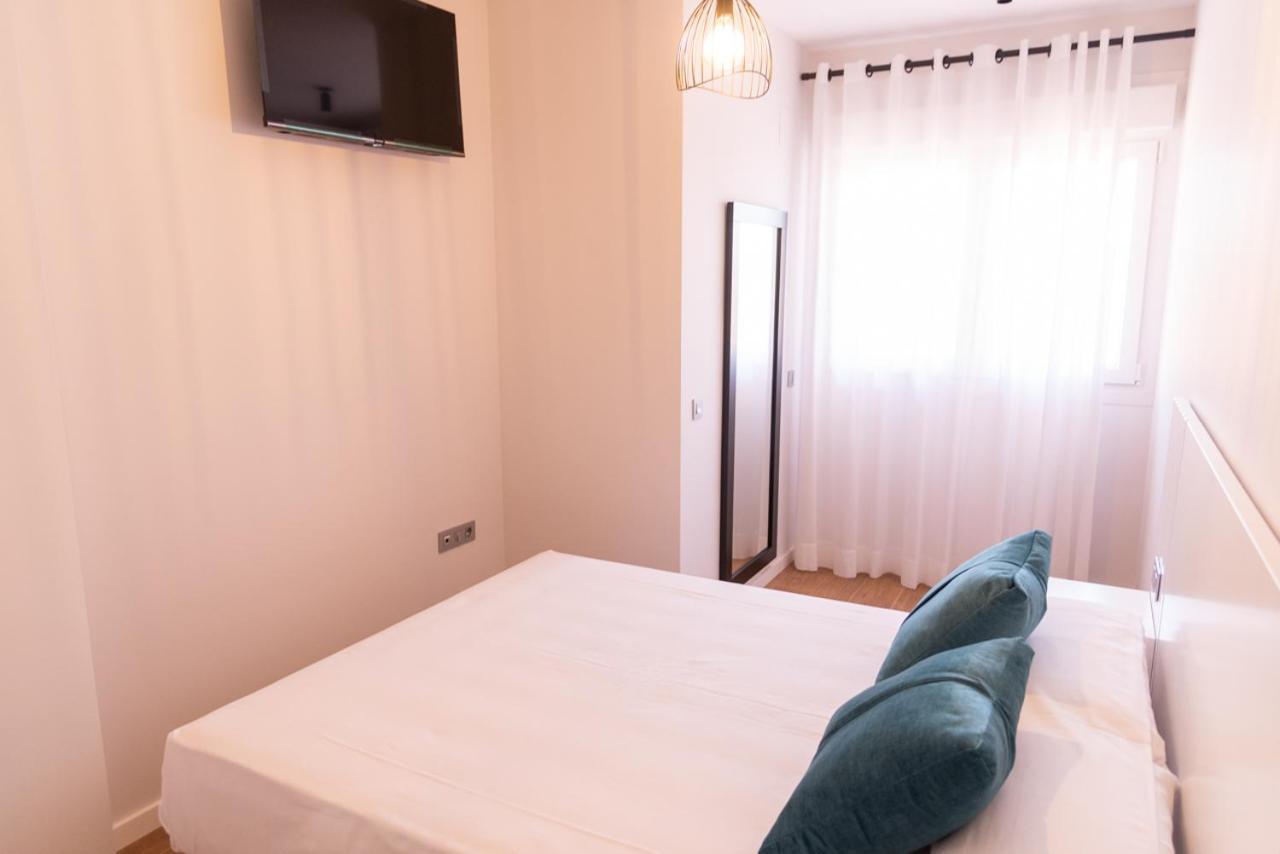 Apartamentos Hotel Carlos I Yuncos Buitenkant foto
